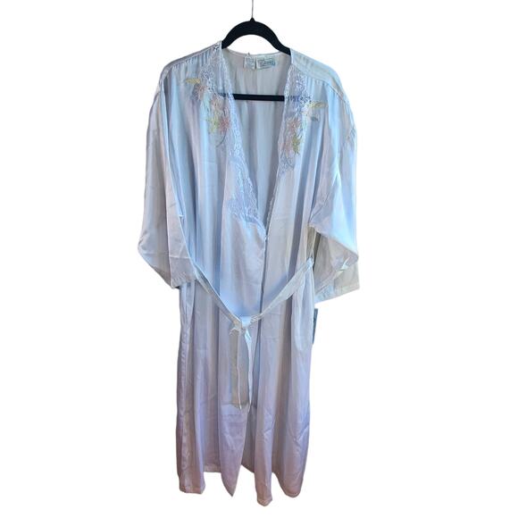 New Vintage Etienne Embroidered Lace Trim Peignoir White Satin Robe Size Large - Picture 1 of 11